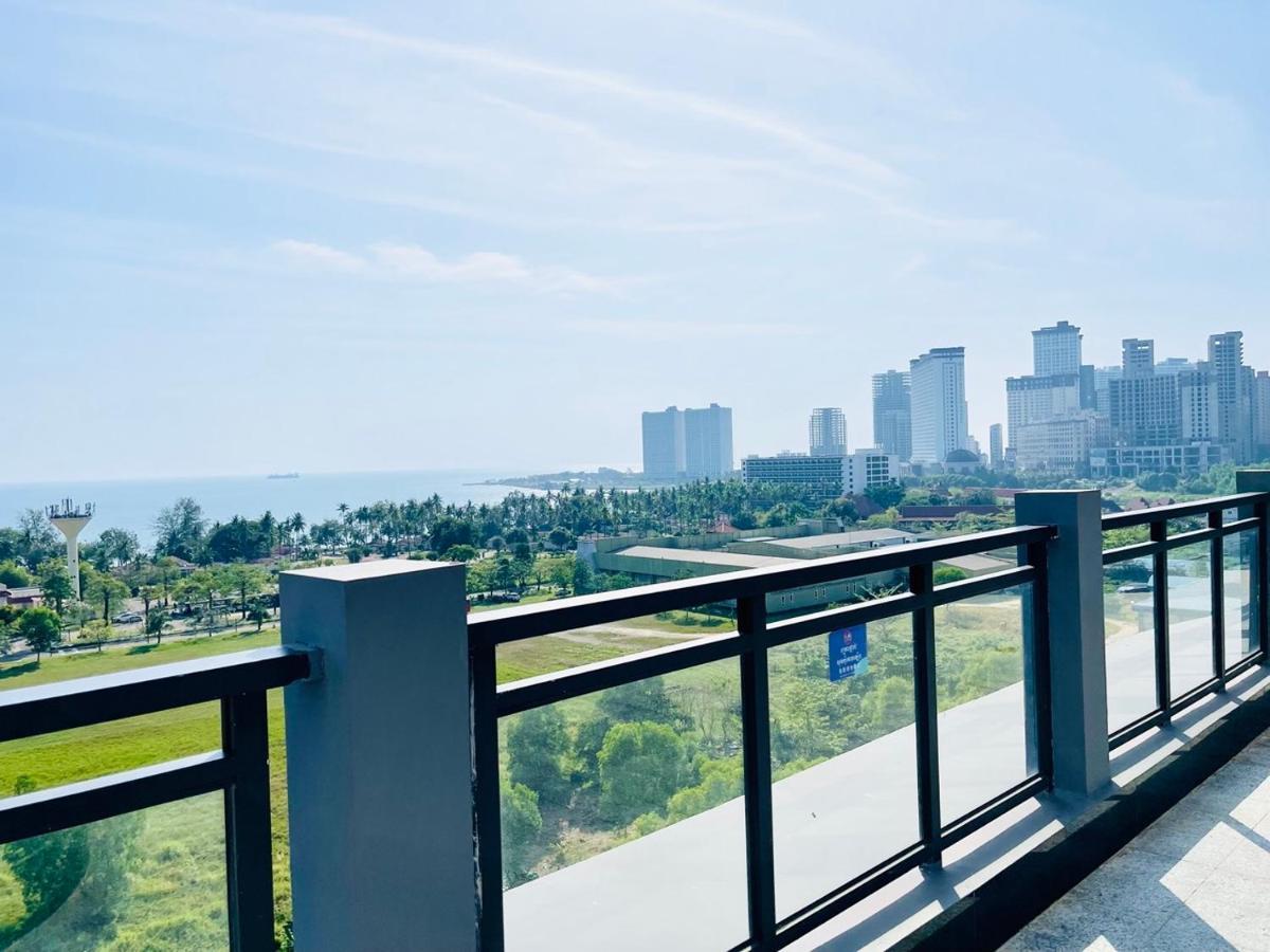 סיהאנוקוויל U Mall Apartments - 400M To Sokha Beach מראה חיצוני תמונה