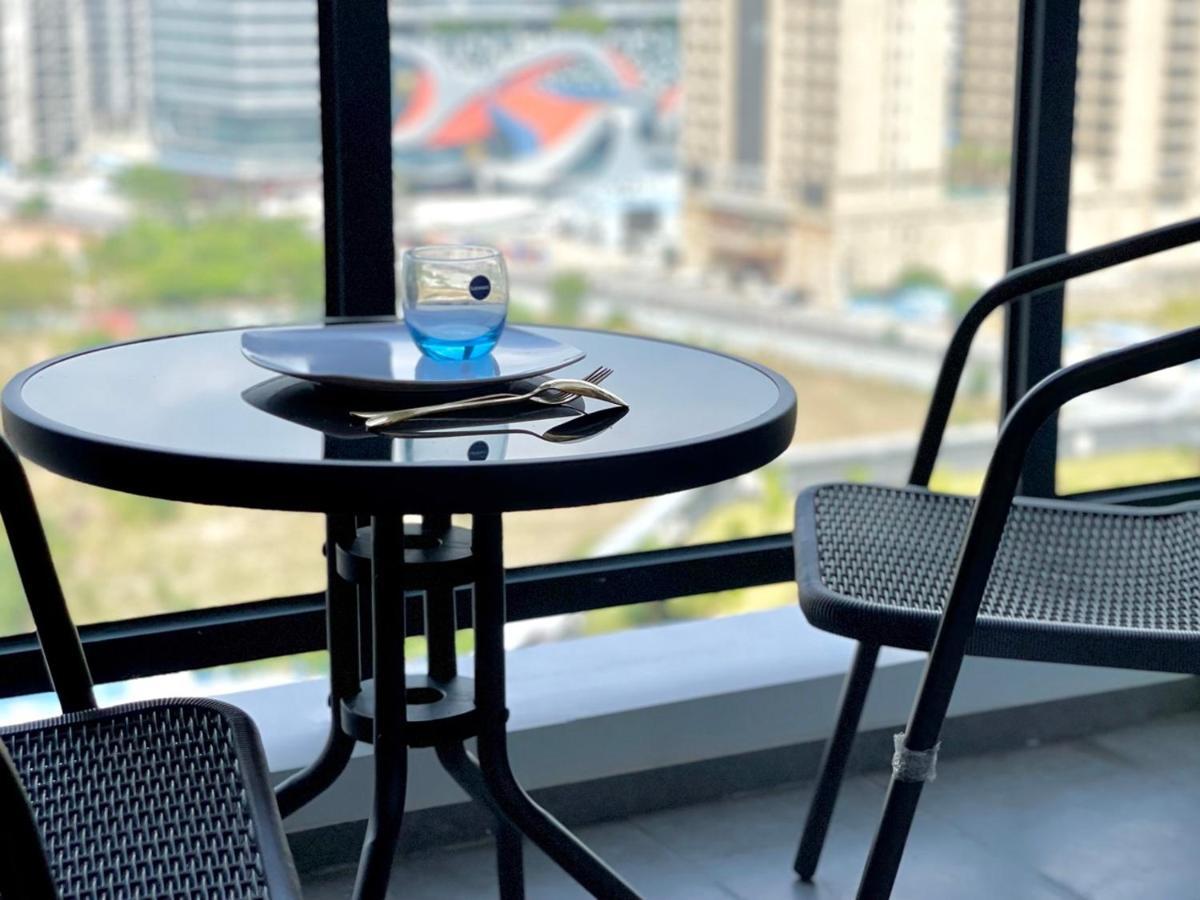 סיהאנוקוויל U Mall Apartments - 400M To Sokha Beach מראה חיצוני תמונה